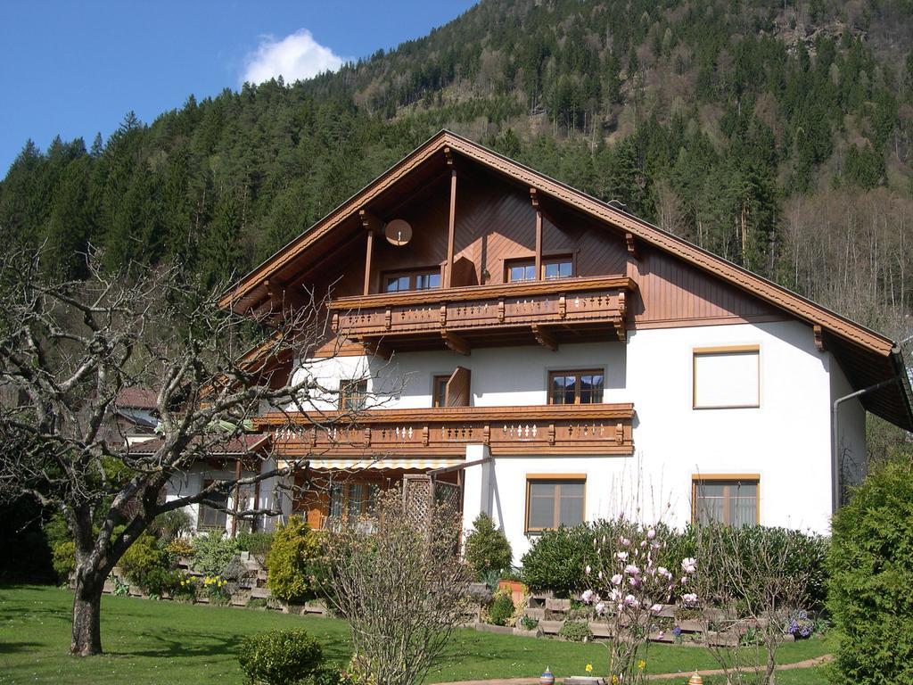 Landhaus Gailer Треффен Екстер'єр фото